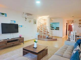 Tamu Beachfront Apartments - 3