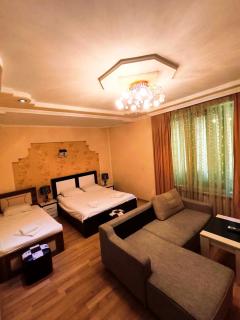 Lux Palace Hotel - 0