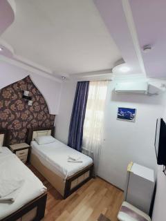 Lux Palace Hotel - 2