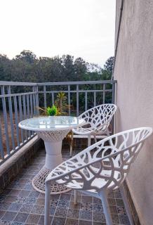 Glimmer Inn Goa - 2