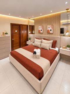 Luxurious PH, Near Airport,Private Jacuzzi - 9