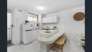 1 BR Oceanside Apartment - Pet Friendly - 3