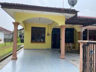 Rumah Cikgu Izan - 0