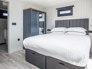 Hummingbird Lodge - Uk51940 - 2