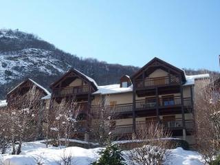 Appartement calme avec parking, animaux OK - 4 pers., vue montagne - FR-1-313-253 - 2