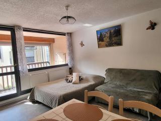 Appartement au calme avec balcon - 4 pers. - FR-1-457-609 - 2