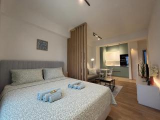 Apartment 84 Skopje - Top Floor City View, near Train & Bus Station - 6
