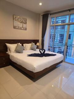 NJoy Boutique Guesthouse - 1