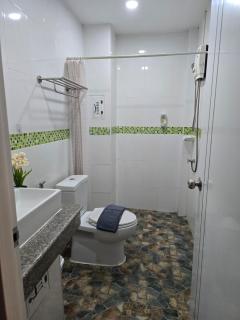 NJoy Boutique Guesthouse - 4