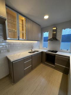 Casa a metros de la costanera y playa San José Encarnacion - 5