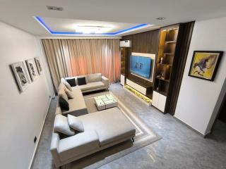 Graceurt Pure, Ikoyi - 0