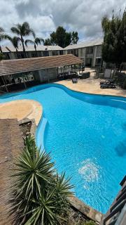 Mandurah Coastal Studio - Pool Outlook - 9
