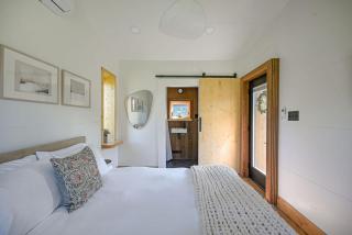 Finger Lakes Treehouse - 2