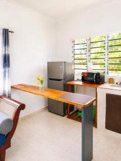 Super Close to the Beach One Bedroom House - 6