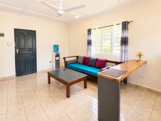 Super Close to the Beach One Bedroom House - 5