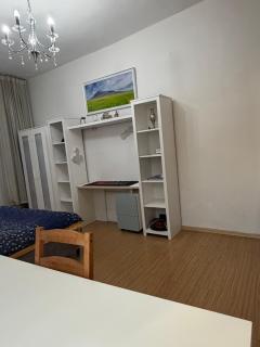 VERY central location near State department store - Ulaanbaatar - 4