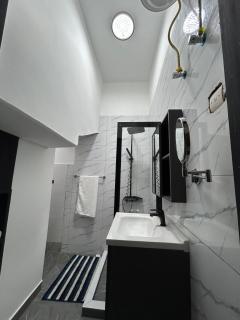 BRZ Apparts - Studio Vaste et Lumineux Bacongo - 7