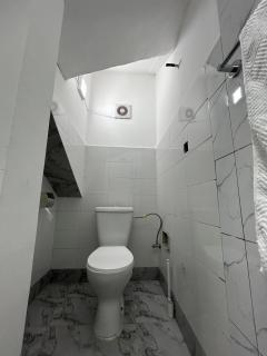 BRZ Apparts - Studio Vaste et Lumineux Bacongo - 3