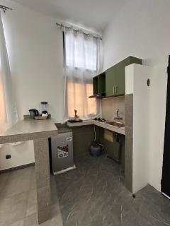 BRZ Apparts - Studio Vaste et Lumineux Bacongo - 2