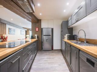Appartement Rénové Centre Val d'Isère - 6 Pièces, 10 Pers, Parking - 8
