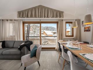 Les Gets - Appartement rénové proche pistes avec balcon et parking - 0