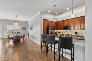 Vista Cay at Epic Universe - 4 bedroom Luxury penthouse condo - 1