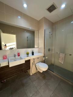Lovely Suite 4Pax Queen Bed 118 Island Plaza - 7