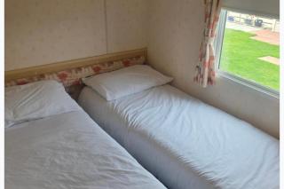 2-Bed - Sleeps 6 - Free Parking - 8