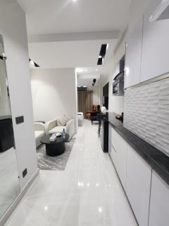 Pearl One Executive Suite Gulberg Lahore - 7