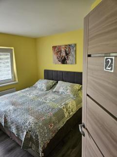 In Ballyhowly Room - 4