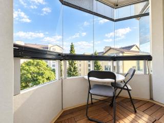 EP City Suite - Sauna, Balcony & Free parking - 2