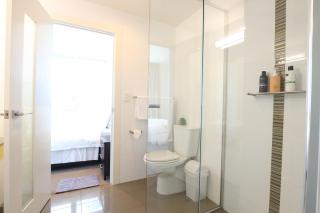 Adelaide Central Skyline Panoramic Suite Five - 3