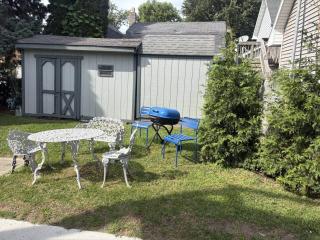 Beach Bungalow - 9
