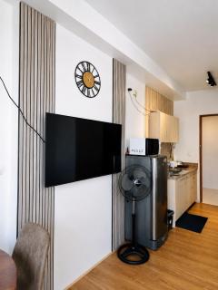 Mesatierra Studio corner unit with balcony - 9