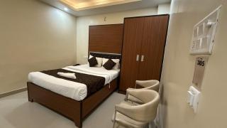 Kamat Inn - 7