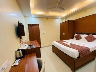 Kamat Inn - 9