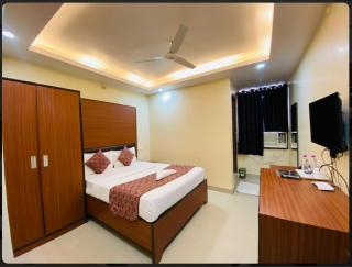 Kamat Inn - 8