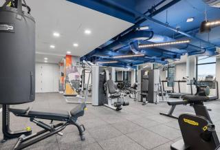 Central 2BR in Boston w Pool Gym Washer Dryer - 6
