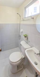 Modern 2BR Pool Home - 15 min to Alona Beach - 9