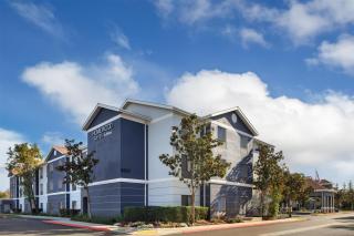 Homewood Suites by Hilton Fresno - 3