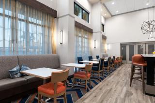 Hampton Inn & Suites Harlingen - 1