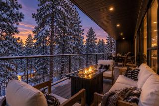 Le Cabin Noir Modern Alpine Retreat Spa BBQ - 7
