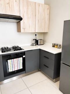 Large 3 Bedroom Apartment in Midrand, Waterfall City - More space than a hotel room - Ideal for families, groups and work trips - 17 Elizabeth - 6