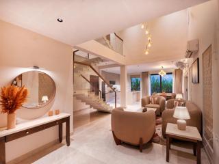 Villa Vesper, Boutique Serviced Villa in Kochi - 8