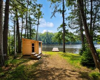 Private luxury waterfront chalet, spa, sauna & pontoon - 7