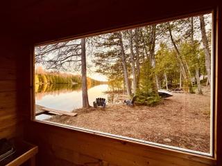 Private luxury waterfront chalet, spa, sauna & pontoon - 6