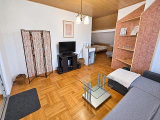 Apartman Poirot Balcony - 7