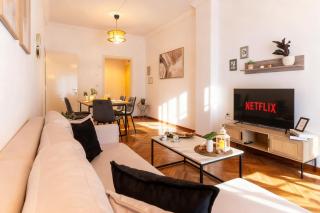 Maison Mitropoleos - Spacious Luxury Residence - 5