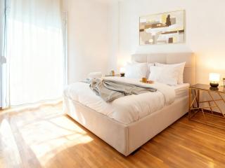 Maison Mitropoleos - Spacious Luxury Residence - 9