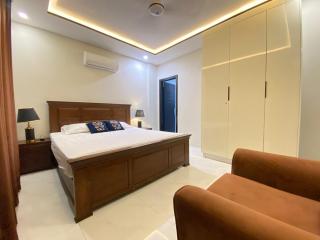 3BHK Apartment near Emporium Mall - 3